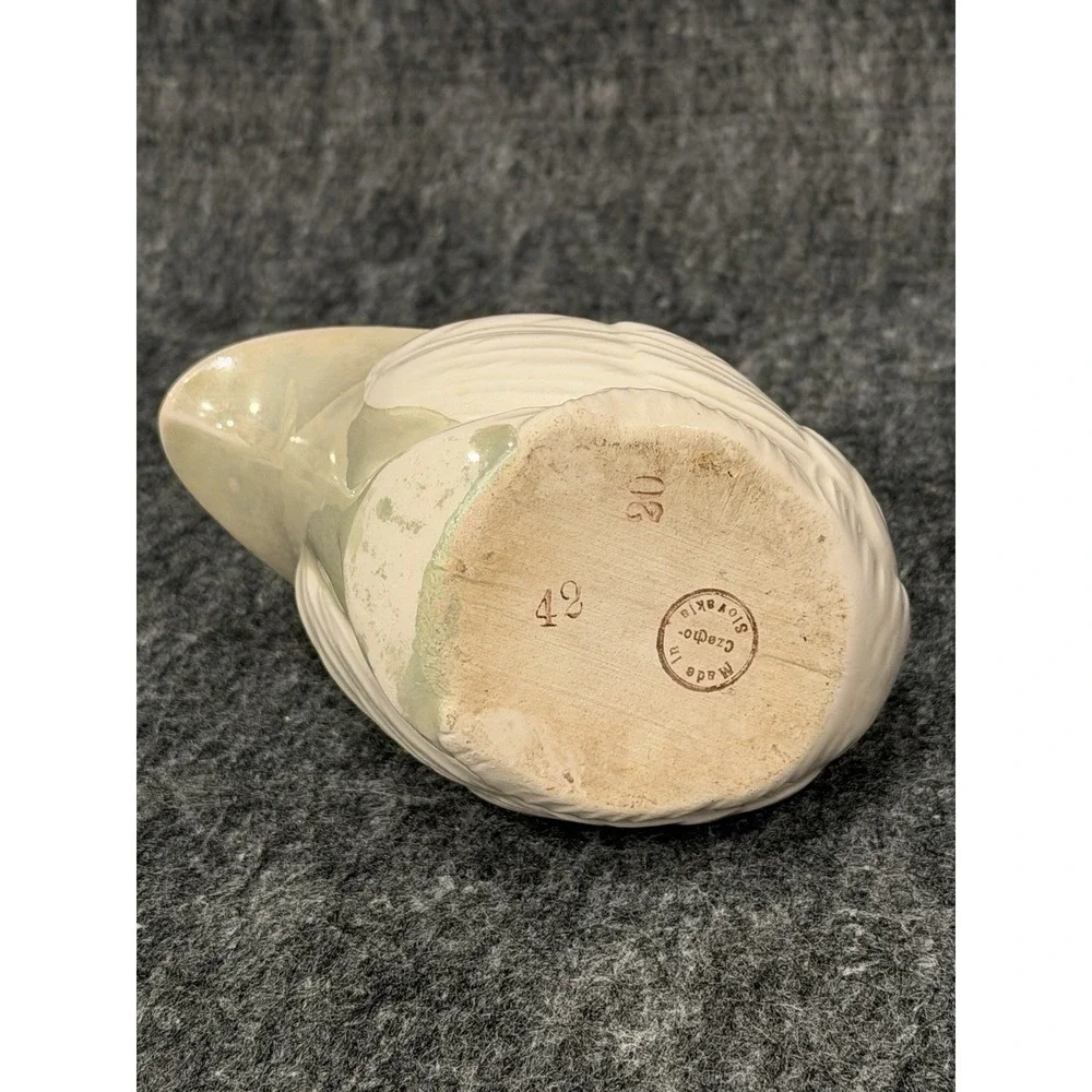 Vintage Ceramic Swan Creamer Dish Cup Made In Czechoslovakia 5 X3.5 Inches White
